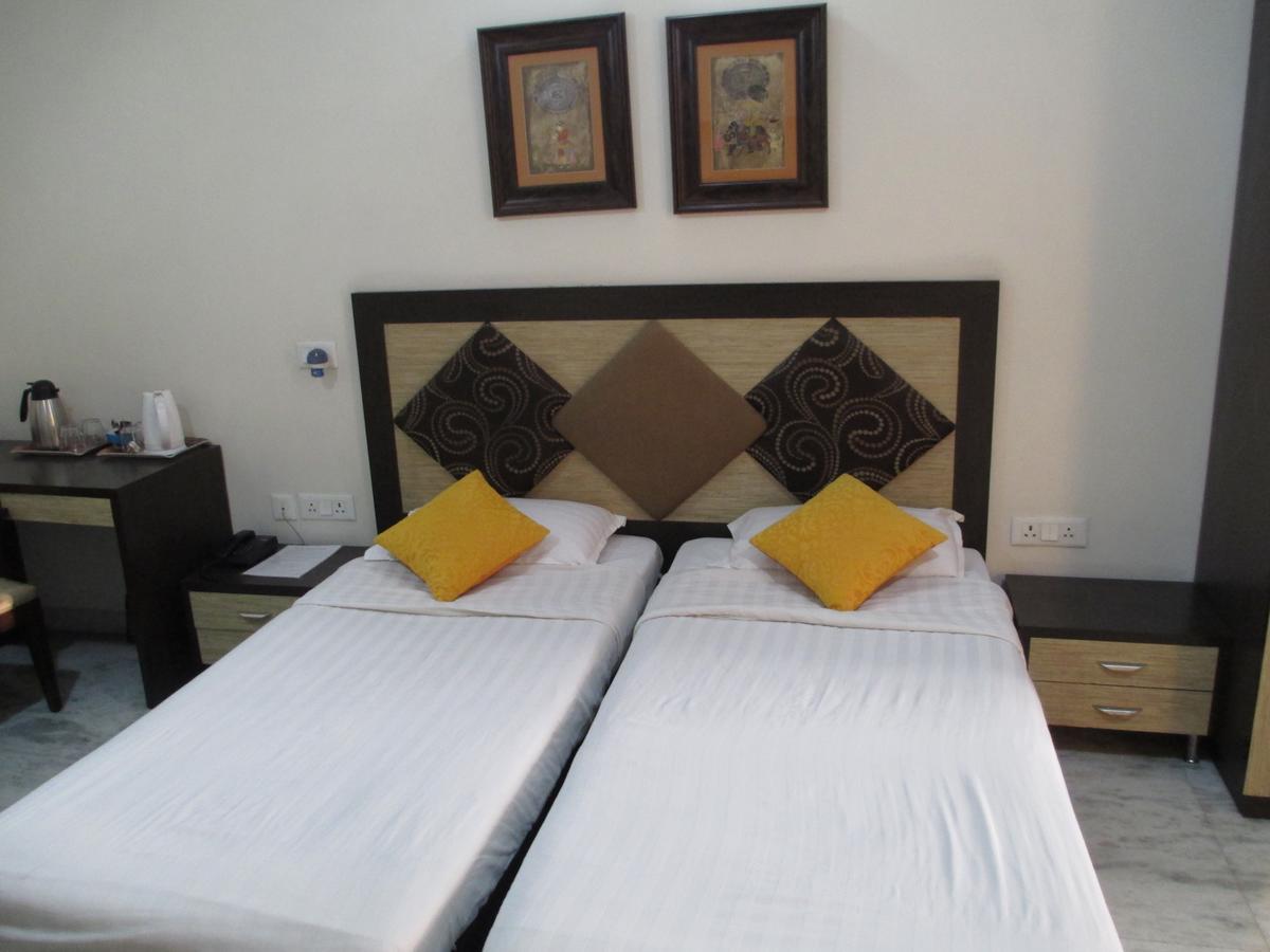 East End Retreat Bed & Breakfast Ню Делхи Екстериор снимка