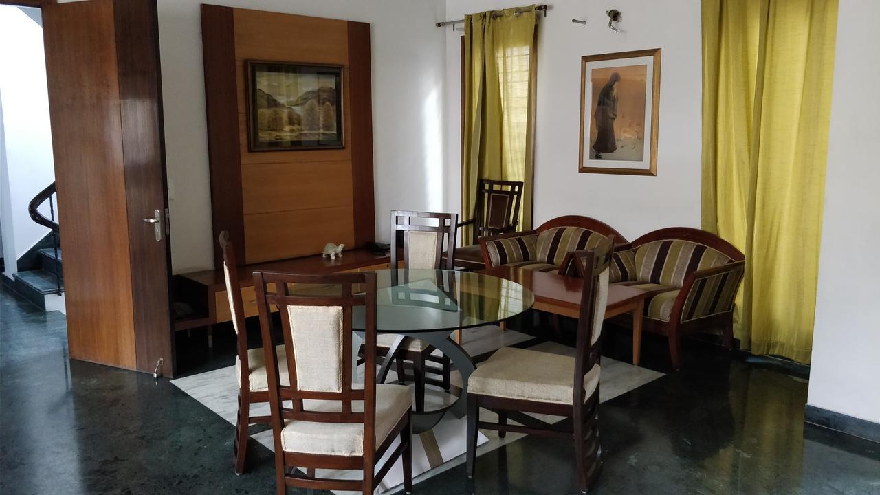 East End Retreat Bed & Breakfast Ню Делхи Екстериор снимка