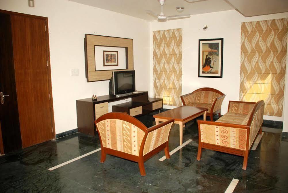 East End Retreat Bed & Breakfast Ню Делхи Екстериор снимка