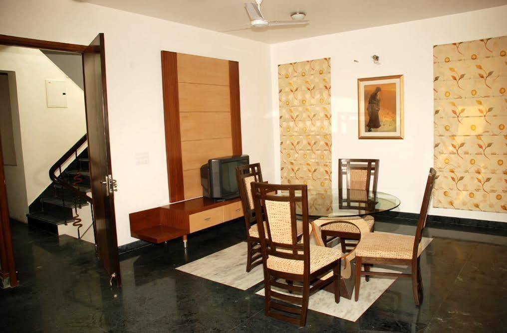 East End Retreat Bed & Breakfast Ню Делхи Екстериор снимка